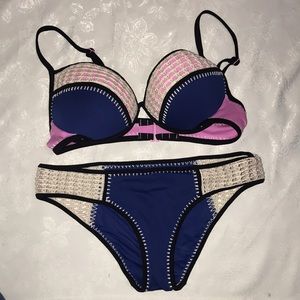 ❤️SOLD❤️VS Swim set
